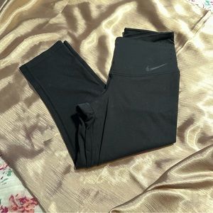 Nike Dri Fit Waist Sculpt Small